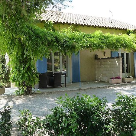 Bed and Breakfast Les Cigales Saint-Andiol Екстер'єр фото