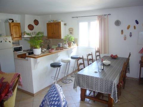 Bed and Breakfast Les Cigales Saint-Andiol Номер фото