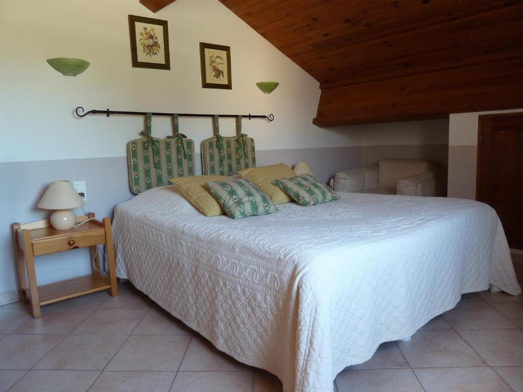 Bed and Breakfast Les Cigales Saint-Andiol Екстер'єр фото